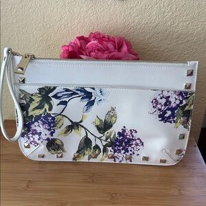 White House Back Market floral studded wristlet clutch